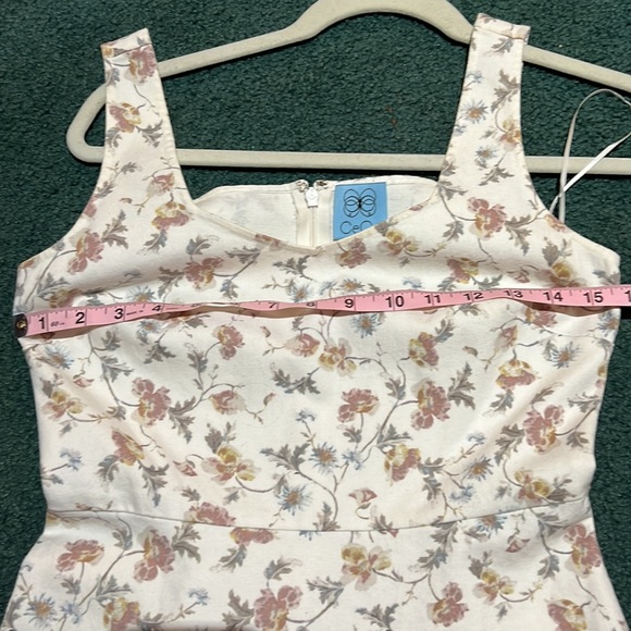 CeCe white floral denim dress over the knee. Great condition. - Picture 6 of 6